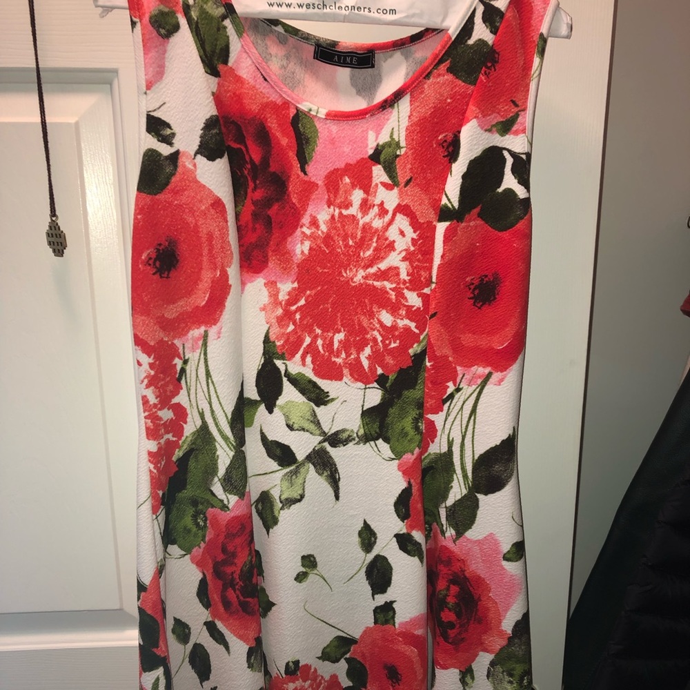 Beautiful, light spring dress!